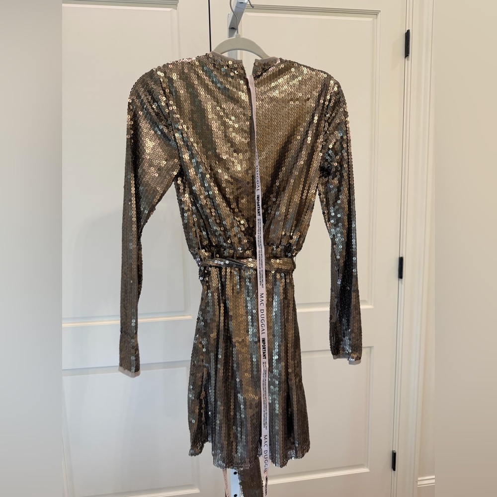 Mac Duggal Sash Belt Long Sleeves Mini Dress 10789 size 2 Taupe Sequins Cocktail - Picture 6 of 7